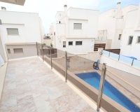 Reventa - Villa / Casa - Orihuela Costa - Villamartín