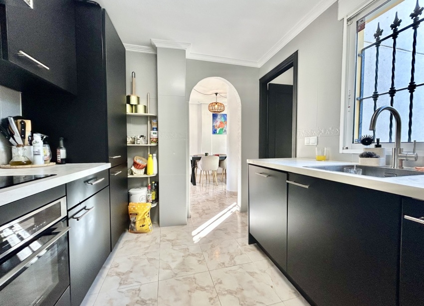 Reventa - Villa / Casa - Orihuela Costa - Villamartín