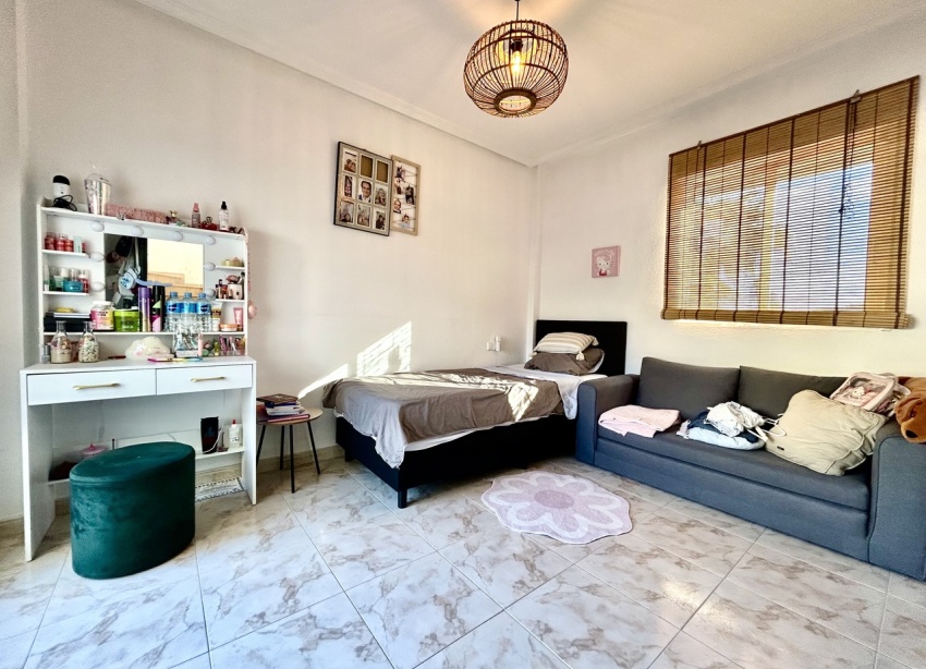 Reventa - Villa / Casa - Orihuela Costa - Villamartín