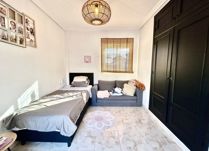 Reventa - Villa / Casa - Orihuela Costa - Villamartín