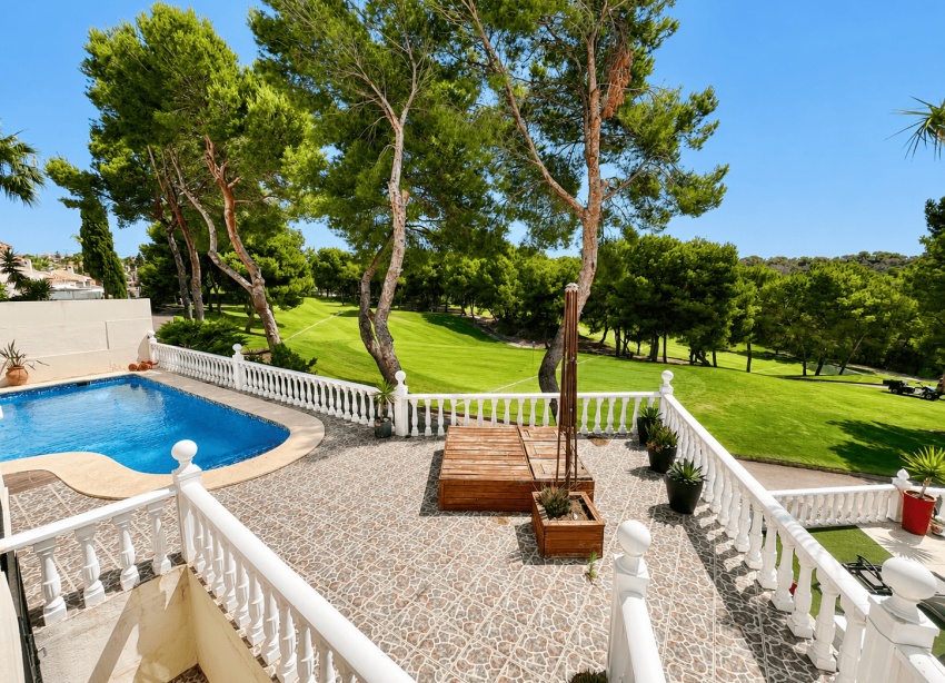 Reventa - Villa / Casa - Orihuela Costa
