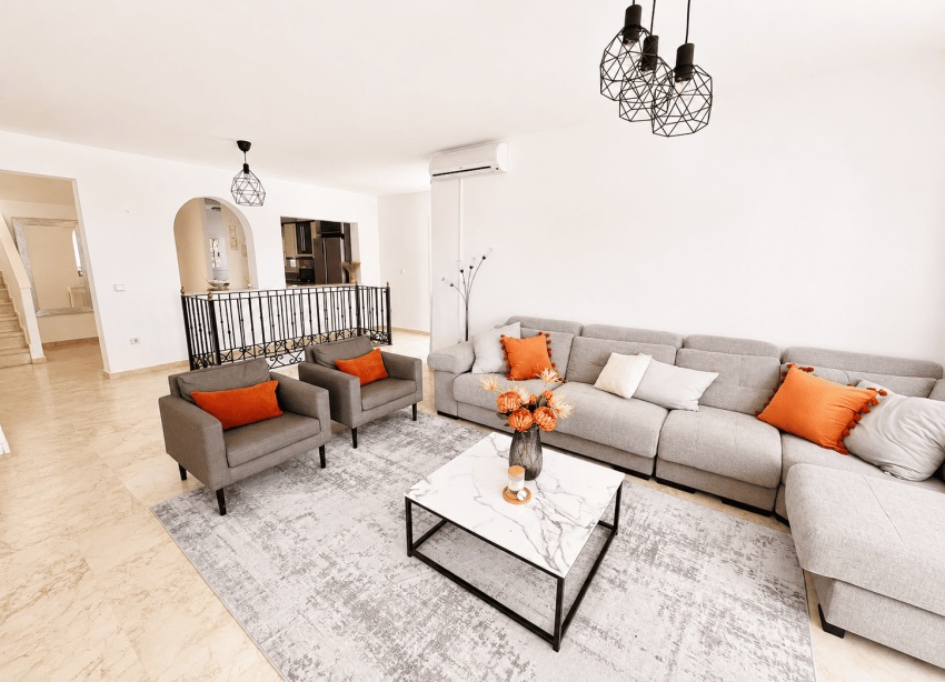 Reventa - Villa / Casa - Orihuela Costa