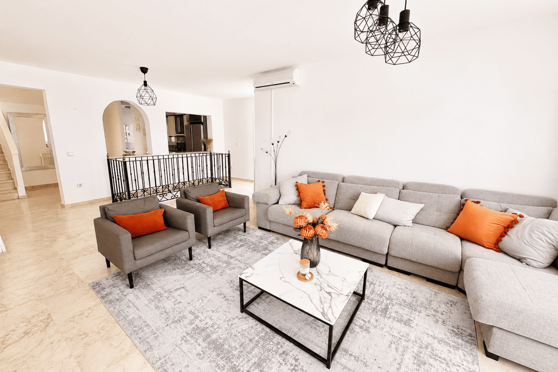 Reventa - Villa / Casa - Orihuela Costa