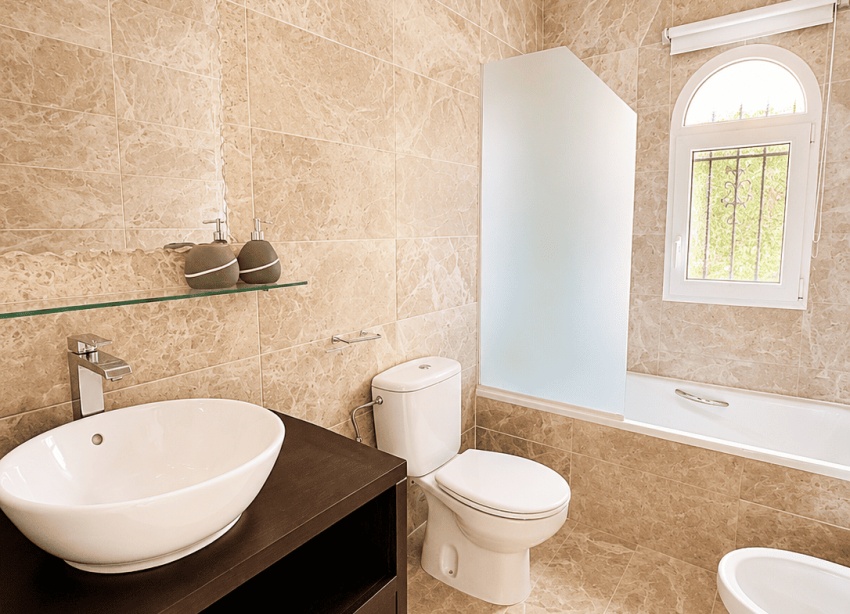 Reventa - Villa / Casa - Orihuela Costa