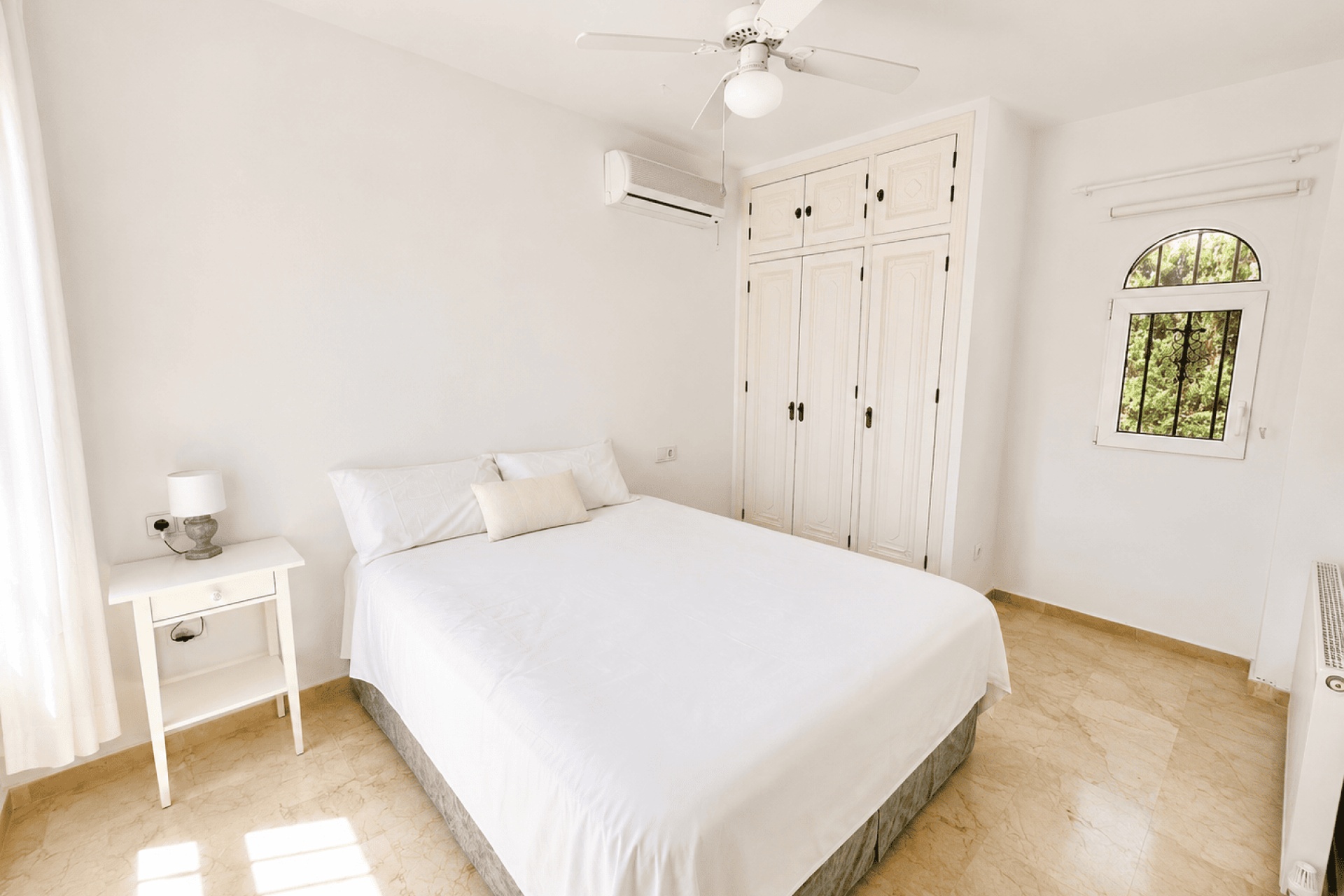 Reventa - Villa / Casa - Orihuela Costa