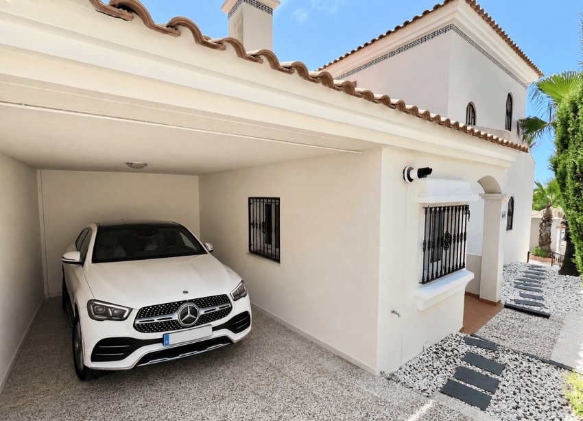 Reventa - Villa / Casa - Orihuela Costa