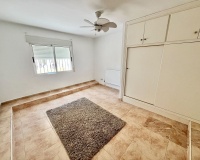 Reventa - Villa / Casa - Orihuela Costa