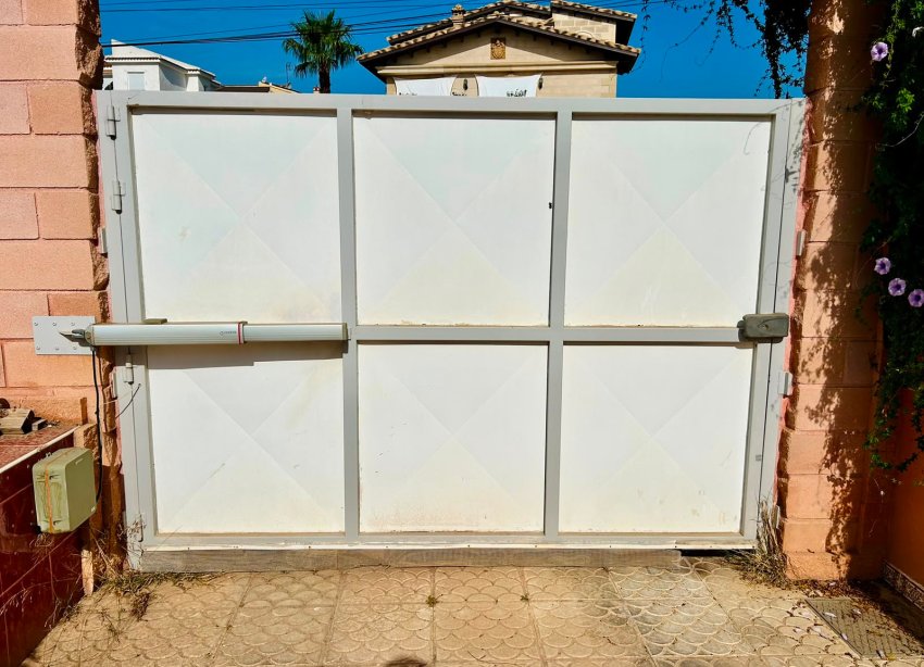 Reventa - Villa / Casa - Orihuela - Los Balcones