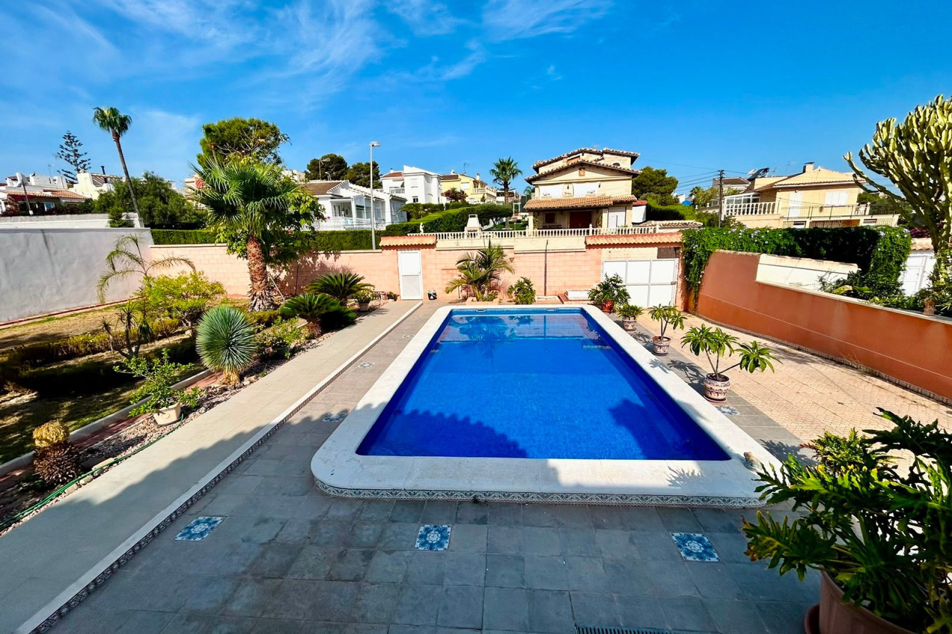 Reventa - Villa / Casa - Orihuela - Los Balcones