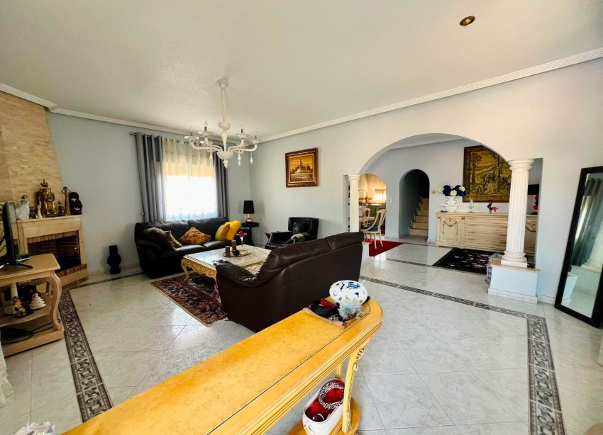 Reventa - Villa / Casa - Orihuela - Los Balcones