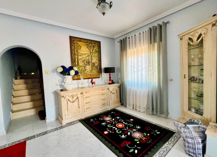Reventa - Villa / Casa - Orihuela - Los Balcones