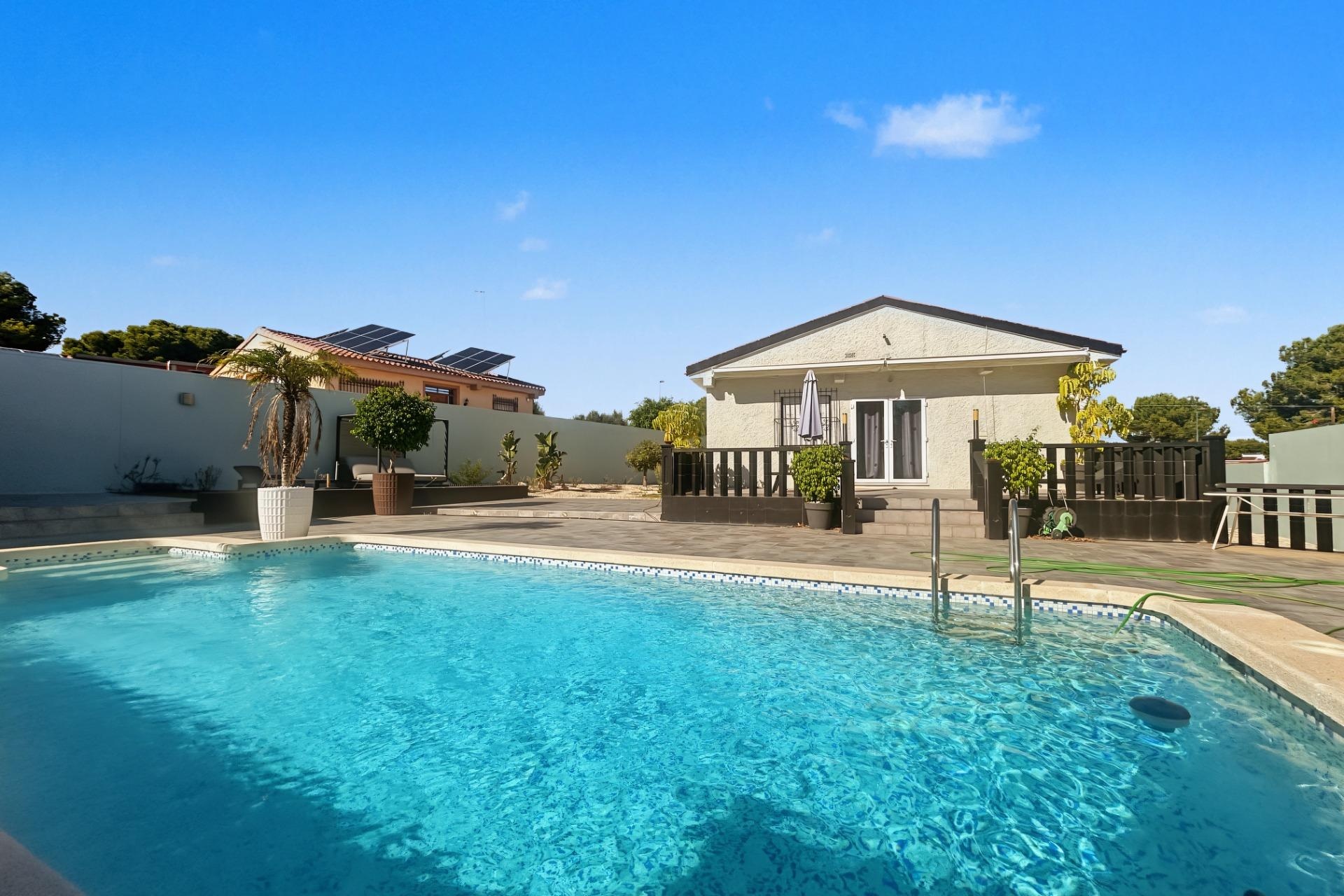 Reventa - Villa / Casa - Pilar de la Horadada - Pinar de Campoverde