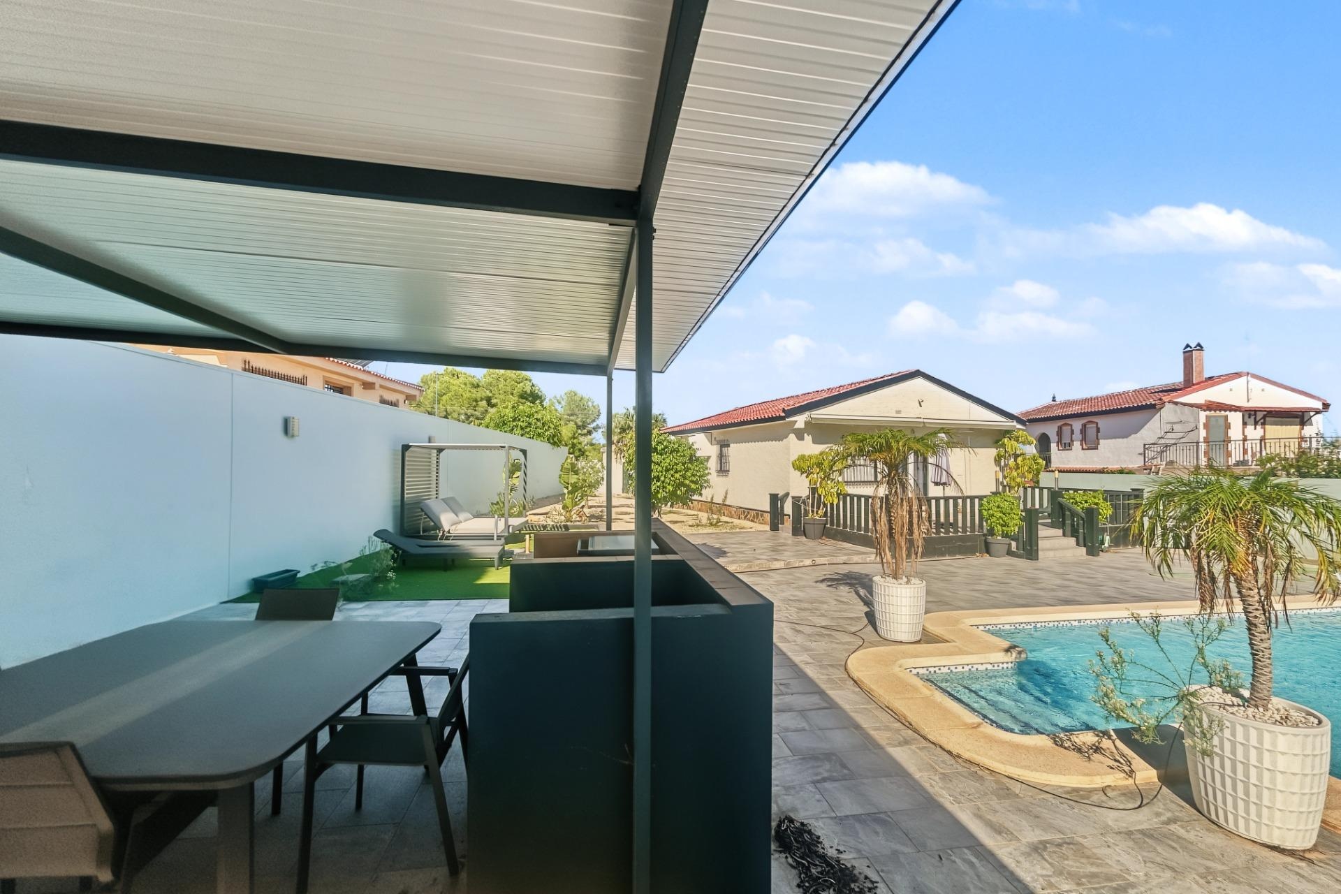Reventa - Villa / Casa - Pilar de la Horadada - Pinar de Campoverde