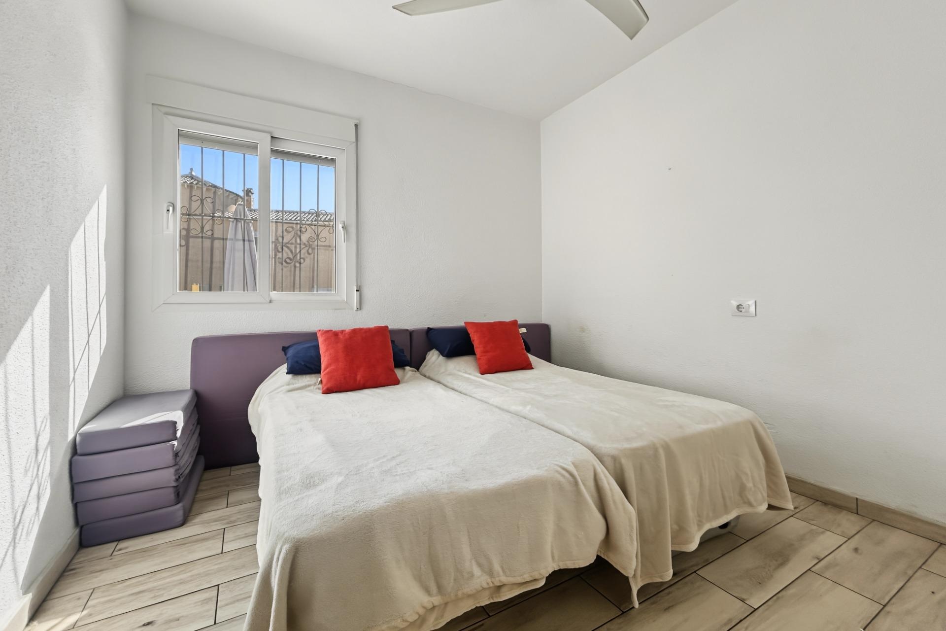 Reventa - Villa / Casa - Pilar de la Horadada - Pinar de Campoverde