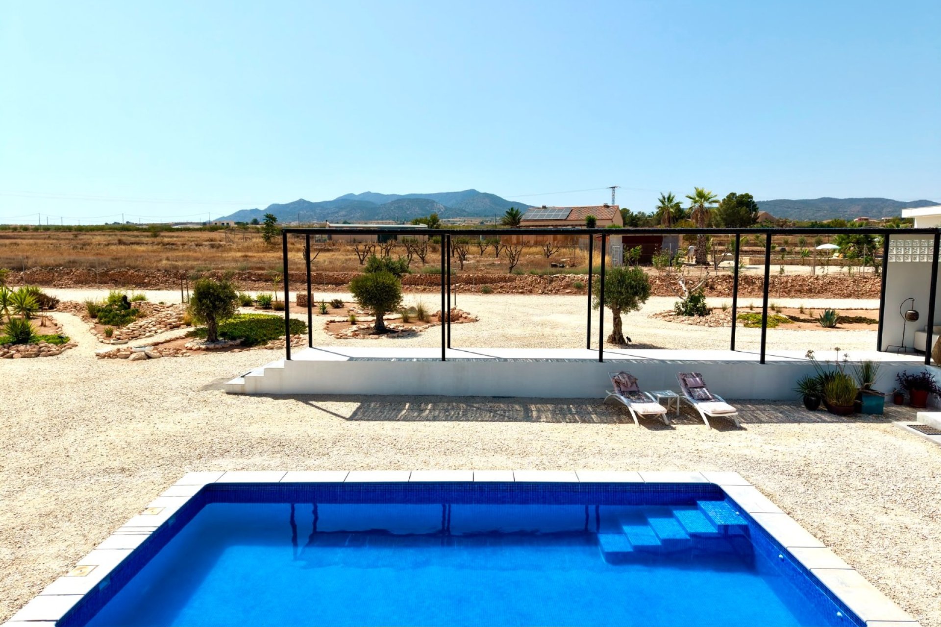 Reventa - Villa / Casa - Pinoso