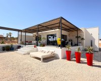 Reventa - Villa / Casa - Pinoso