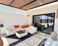 Reventa - Villa / Casa - Pinoso