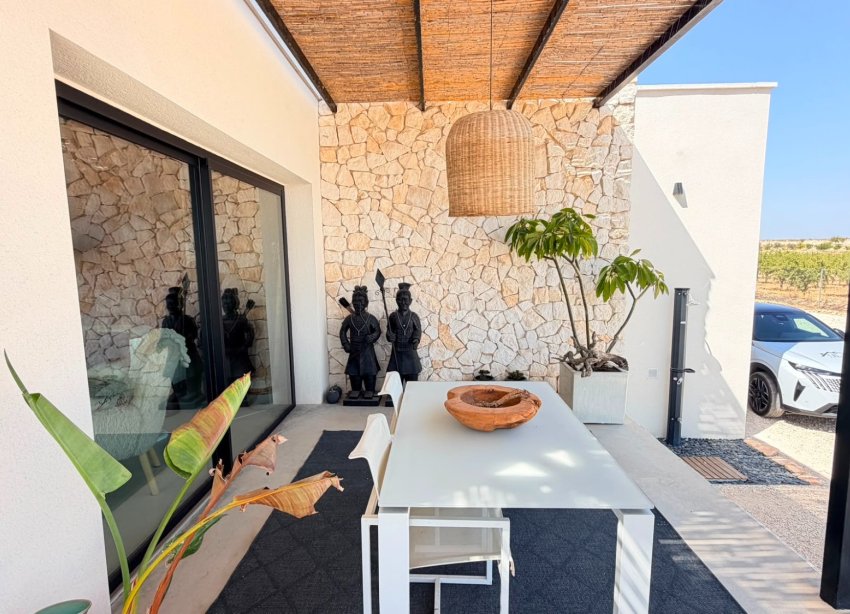 Reventa - Villa / Casa - Pinoso