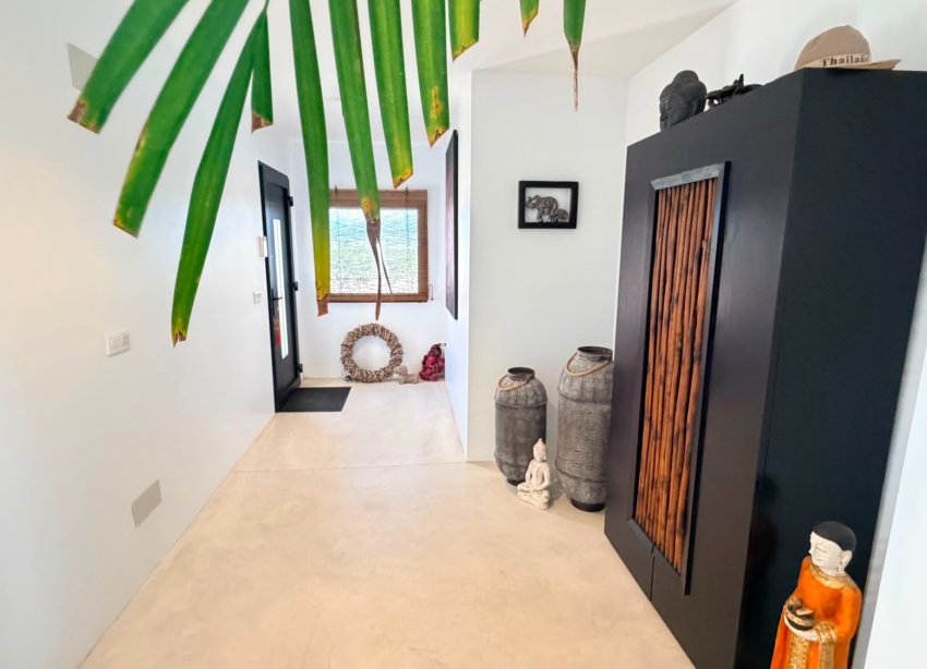 Reventa - Villa / Casa - Pinoso