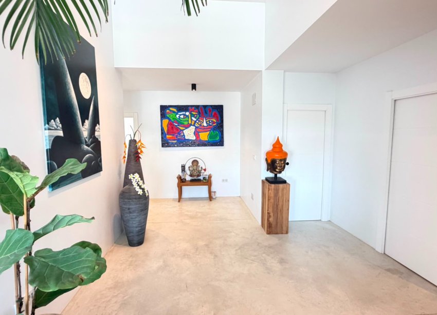 Reventa - Villa / Casa - Pinoso
