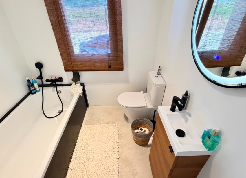Reventa - Villa / Casa - Pinoso