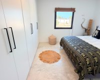 Reventa - Villa / Casa - Pinoso