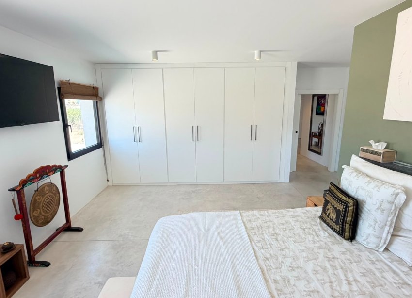 Reventa - Villa / Casa - Pinoso
