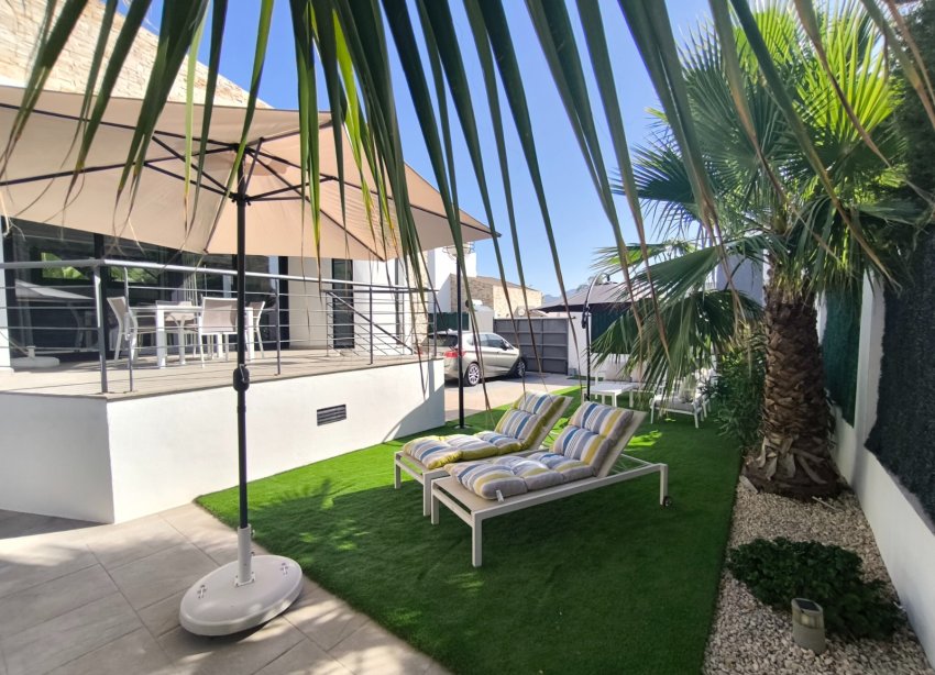 Reventa - Villa / Casa - Polop - Alberca