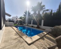Reventa - Villa / Casa - Polop - Alberca
