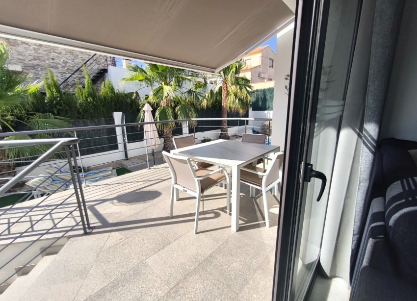 Reventa - Villa / Casa - Polop - Alberca