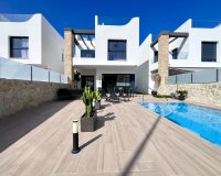 Reventa - Villa / Casa - Punta Prima