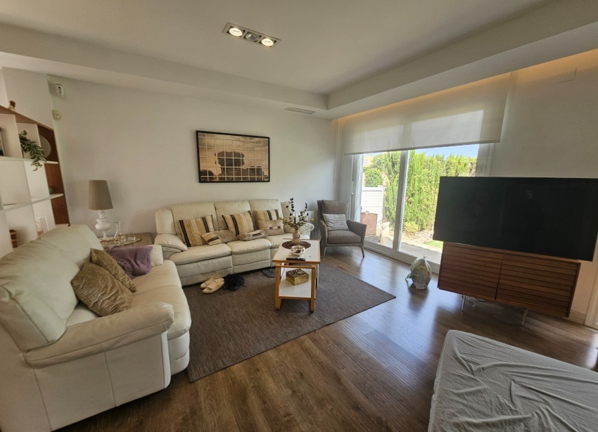 Reventa - Villa / Casa - San Fulgencio - El Oasis