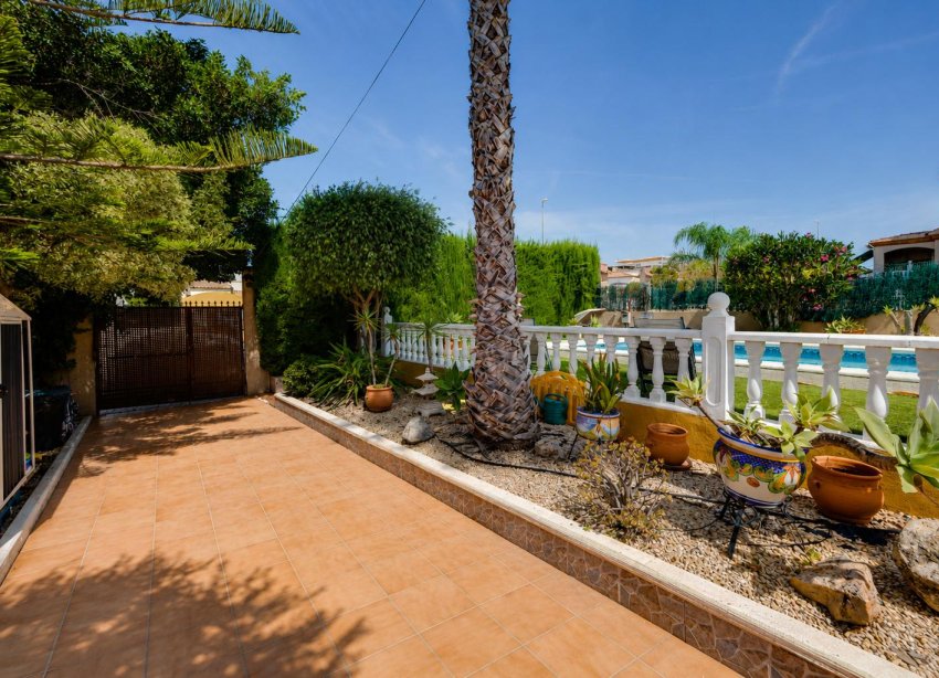 Reventa - Villa / Casa - San Fulgencio - La Marina