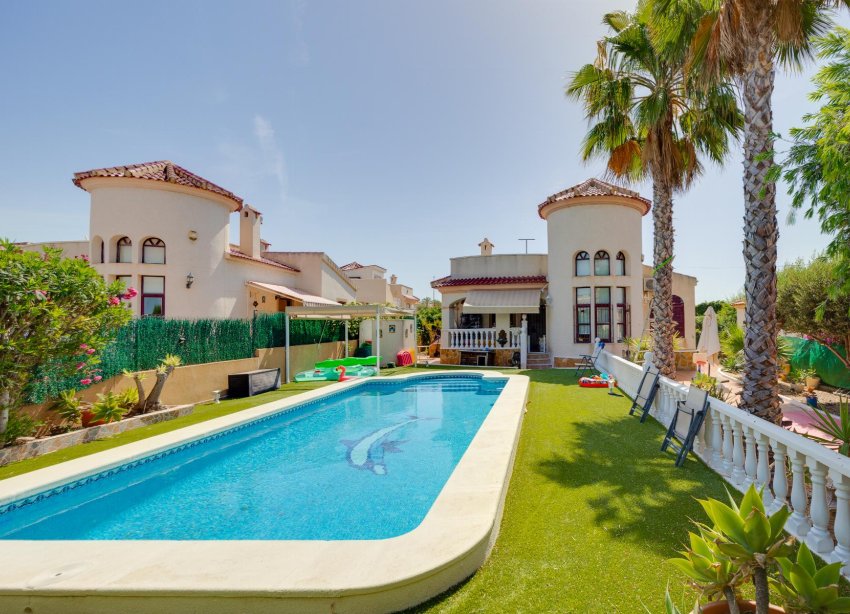 Reventa - Villa / Casa - San Fulgencio - La Marina