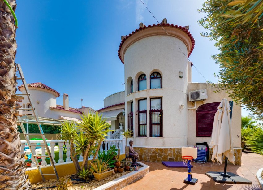 Reventa - Villa / Casa - San Fulgencio - La Marina