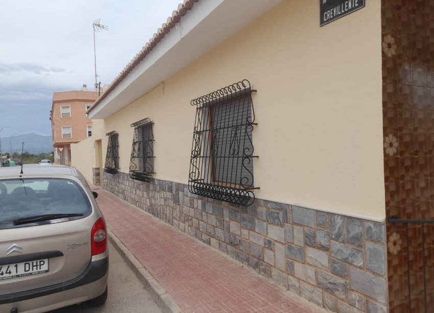 Reventa - Villa / Casa - San Isidro