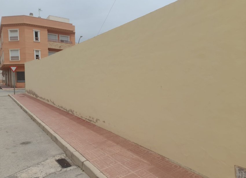 Reventa - Villa / Casa - San Isidro