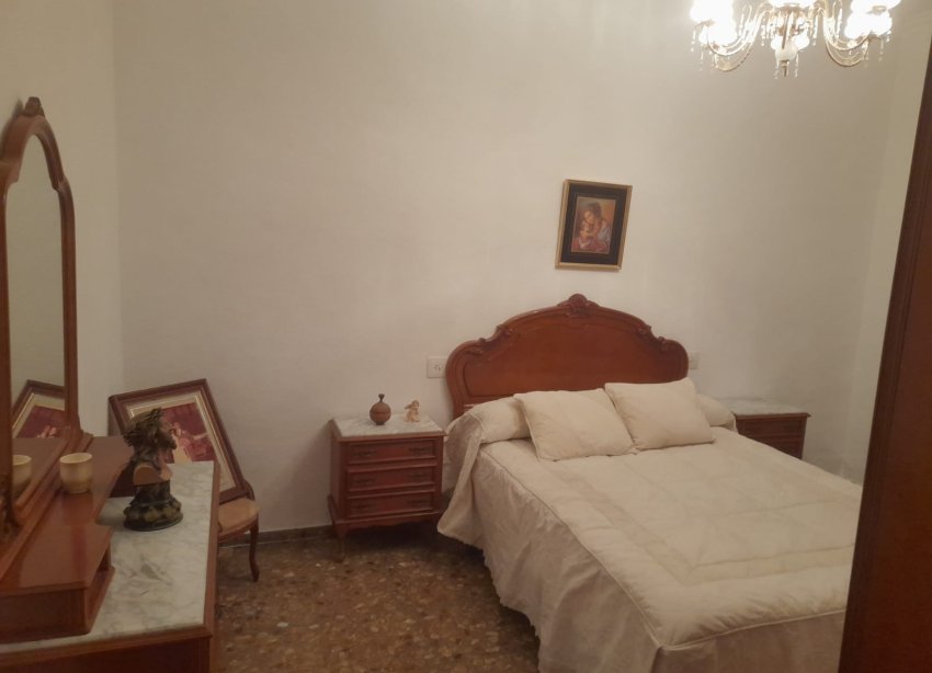 Reventa - Villa / Casa - San Isidro