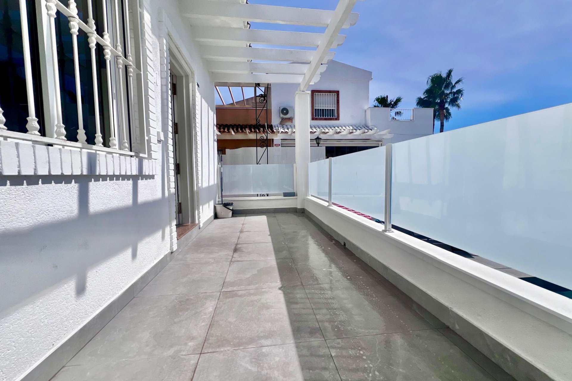 Reventa - Villa / Casa - San Miguel de Salinas - Las Filipinas