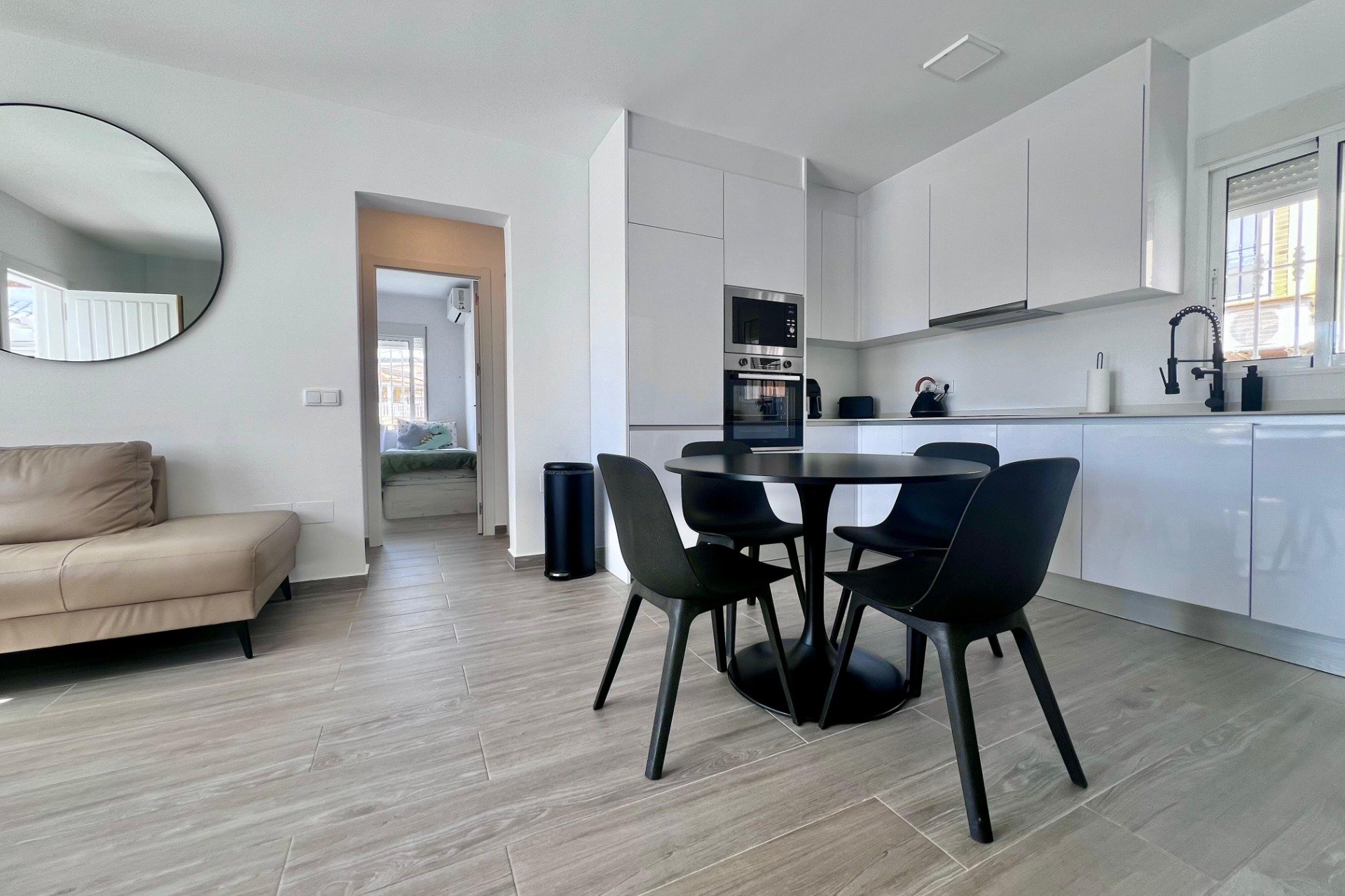 Reventa - Villa / Casa - San Miguel de Salinas - Las Filipinas