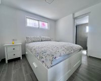 Reventa - Villa / Casa - San Miguel de Salinas - Las Filipinas