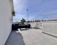 Reventa - Villa / Casa - San Miguel de Salinas - Las Filipinas