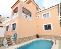 Reventa - Villa / Casa - San Miguel de Salinas - Las Filipinas