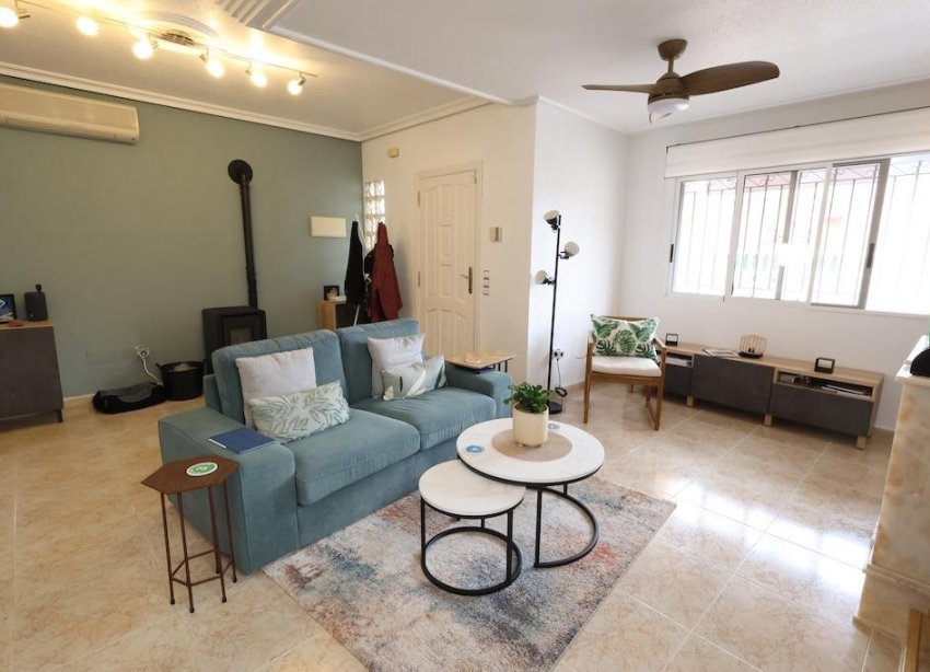 Reventa - Villa / Casa - San Miguel de Salinas - Las Filipinas