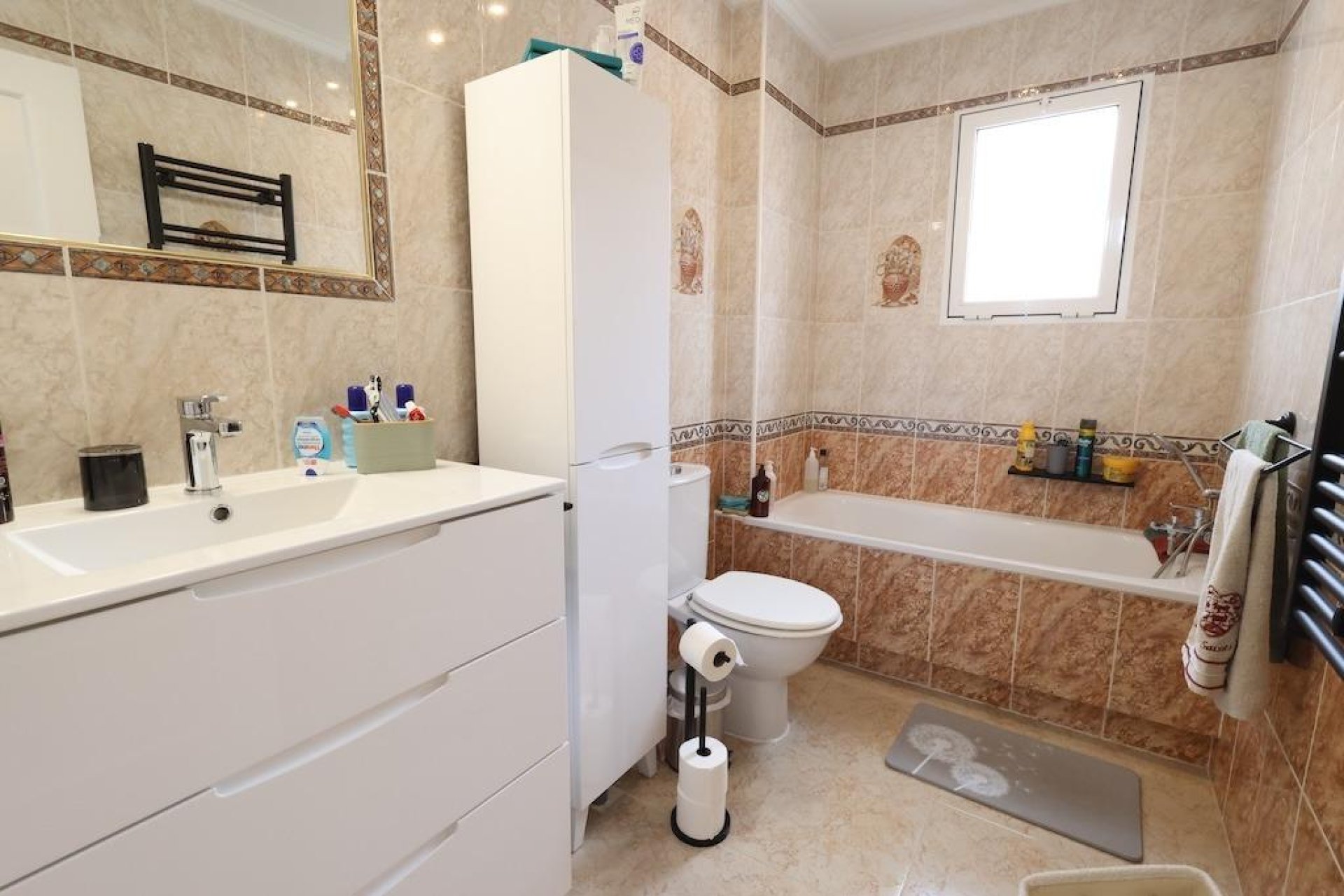 Reventa - Villa / Casa - San Miguel de Salinas - Las Filipinas