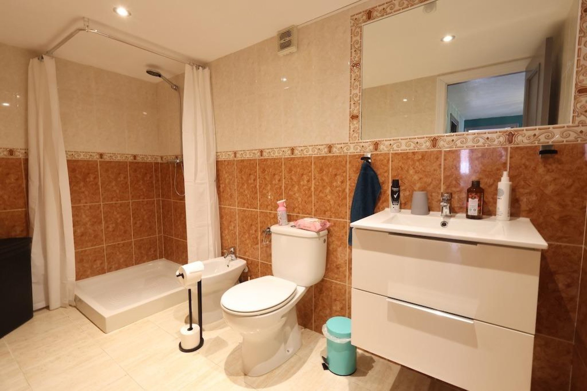 Reventa - Villa / Casa - San Miguel de Salinas - Las Filipinas