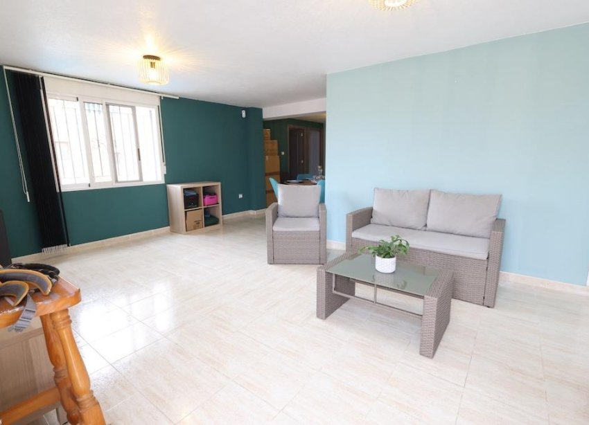 Reventa - Villa / Casa - San Miguel de Salinas - Las Filipinas