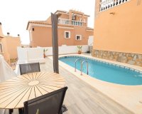 Reventa - Villa / Casa - San Miguel de Salinas - Las Filipinas