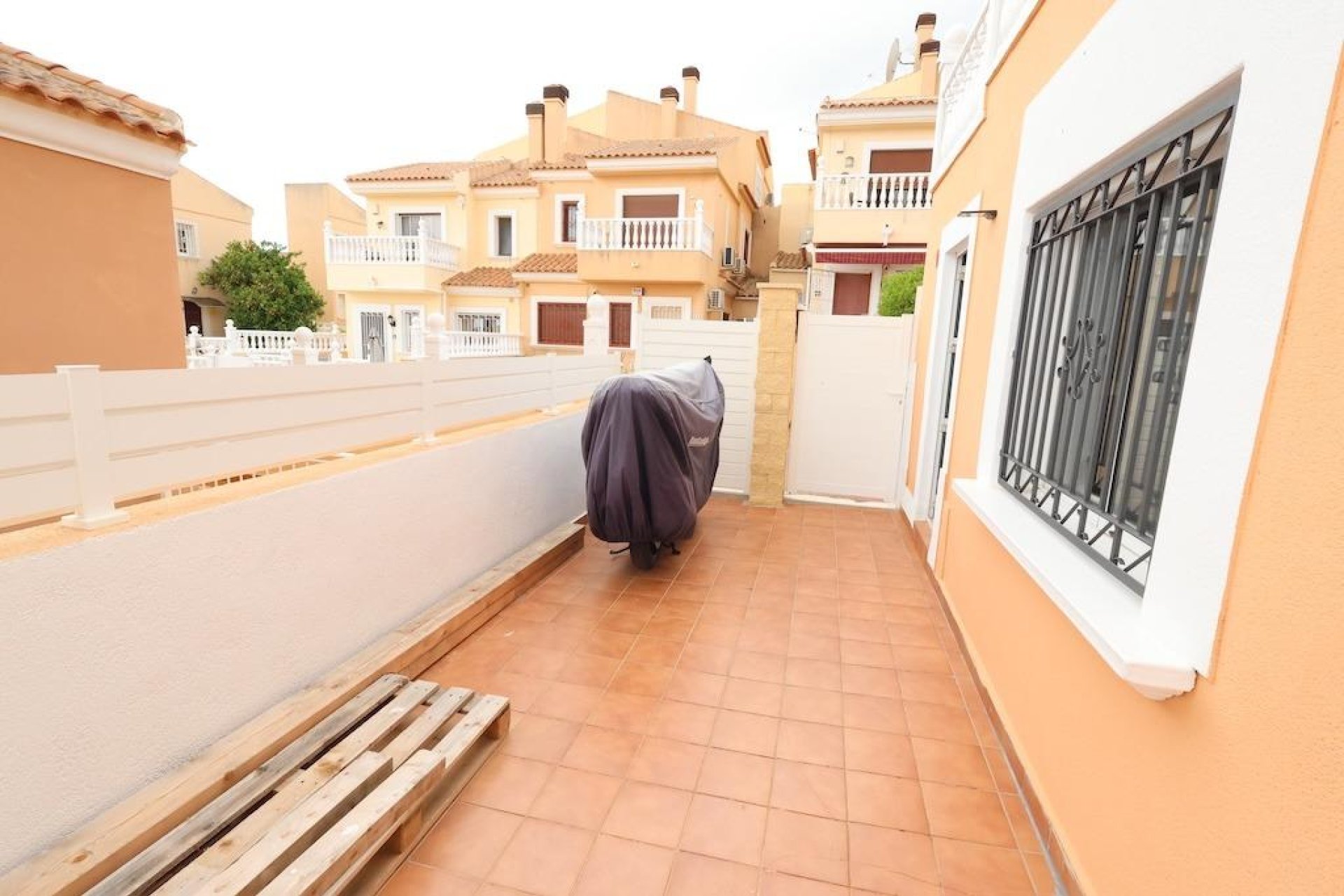 Reventa - Villa / Casa - San Miguel de Salinas - Las Filipinas