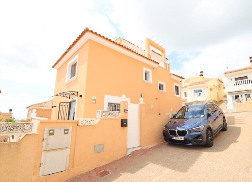 Reventa - Villa / Casa - San Miguel de Salinas - Las Filipinas